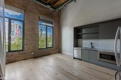 729 N Sangamon Street #302, Chicago, IL 60642 - Photo 9