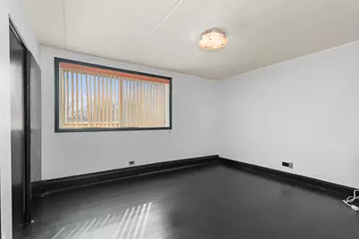 5011 Valley Lane #204, Streamwood, IL 60107 - Photo 9