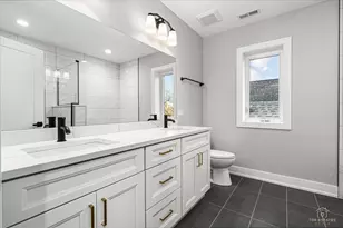 3409 S Lituanica Ave, Chicago, IL 60608 - Photo 13