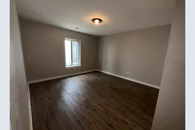 743 E Fullerton Avenue #105, Glendale Heights, IL 60139 - Photo 9