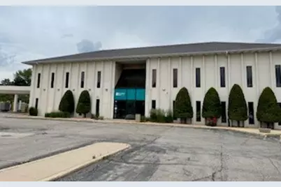 913 S 4th Street, Dekalb, IL 60115 - Photo 1