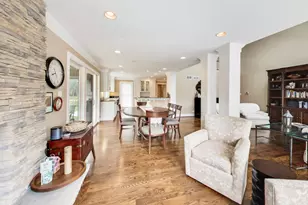 12 Warrington Dr, Lake Bluff, IL 60044 - Photo 19