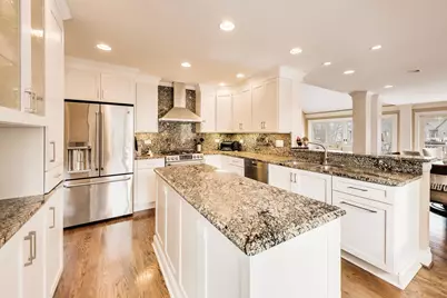 12 Warrington Drive, Lake Bluff, IL 60044 - Photo 9