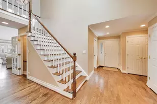 12 Warrington Dr, Lake Bluff, IL 60044 - Photo 7