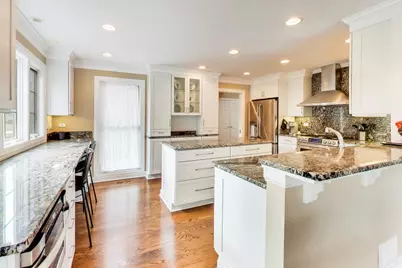 12 Warrington Drive, Lake Bluff, IL 60044 - Photo 9