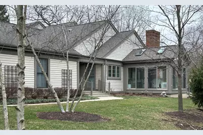 12 Warrington Drive, Lake Bluff, IL 60044 - Photo 1