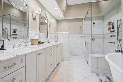 829 Stables Court W, Highwood, IL 60040 - Photo 11