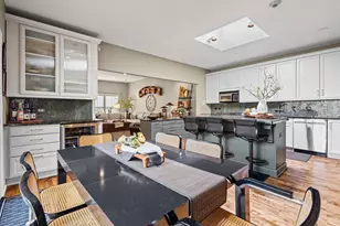 829 Stables Ct W, Highwood, IL 60040 - Photo 17