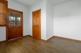 8406 S Oglesby Ave, Chicago, IL 60617 - Photo 31