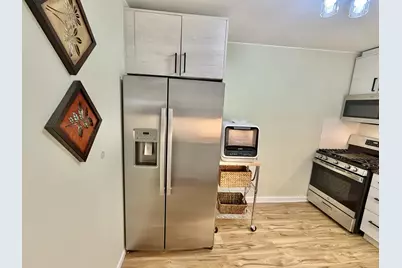 3101 Paris Avenue #307, River Grove, IL 60171 - Photo 7