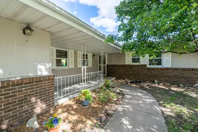210 Riss Drive, Normal, IL 61761 - Photo 3