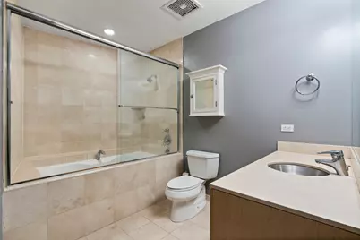 950 W Erie Street #602, Chicago, IL 60642 - Photo 15