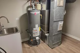 1390 Glen Hill Dr, Glendale Heights, IL 60139 - Photo 27