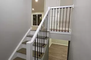 1390 Glen Hill Dr, Glendale Heights, IL 60139 - Photo 3