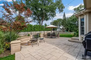 445 Buckeye Dr, Naperville, IL 60540 - Photo 41