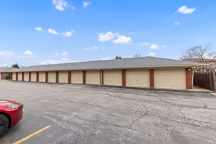 18136 Rita Rd, Tinley Park, IL 60477 - Photo 25