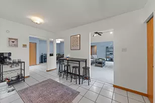 18136 Rita Rd, Tinley Park, IL 60477 - Photo 11