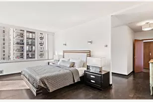 1300 N Lake Shore Dr, Chicago, IL 60610 - Photo 21