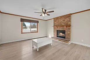 1343 Knollwood Cir, Crystal Lake, IL 60014 - Photo 17