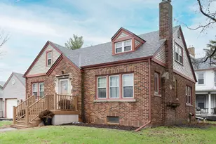 1125 17th Ave, Moline, IL 61265 - Photo 3