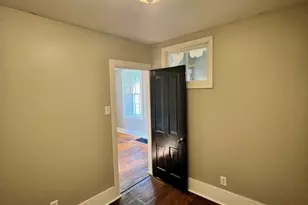 703 S 7th Ave, Saint Charles, IL 60174 - Photo 9