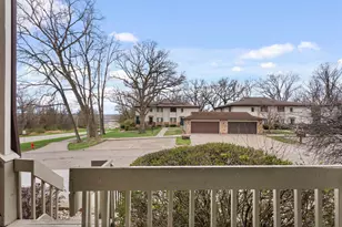 5911 36th Ave Ct, Moline, IL 61265 - Photo 25