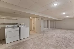 5911 36th Ave Ct, Moline, IL 61265 - Photo 23