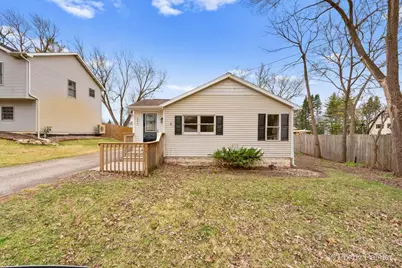 2617 W Emerald Court, McHenry, IL 60051 - Photo 1