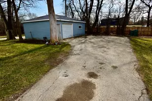 3855 Grand Ave, Gurnee, IL 60031 - Photo 19