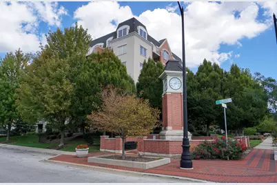 4811 N Olcott Avenue #516, Harwood Heights, IL 60706 - Photo 1