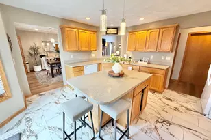 9102 River View Trail, Roscoe, IL 61073 - Photo 7