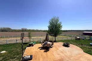 1801 Lee Center Rd, Amboy, IL 61310 - Photo 9