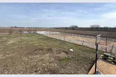 1801 Lee Center Road, Amboy, IL 61310 - Photo 5