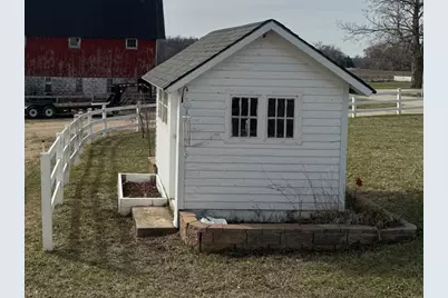 1801 Lee Center Road, Amboy, IL 61310 - Photo 17