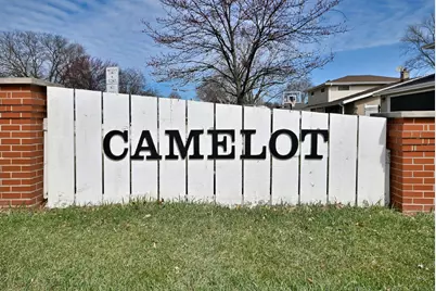 1303 E Ironwood Drive, Mount Prospect, IL 60056 - Photo 3