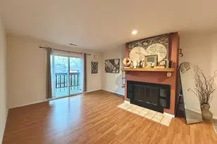 3117 4th St, Moline, IL 61265 - Photo 3