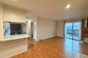 3117 4th St, Moline, IL 61265 - Photo 5