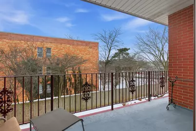 2046 Saint Johns Avenue #3E, Highland Park, IL 60035 - Photo 5