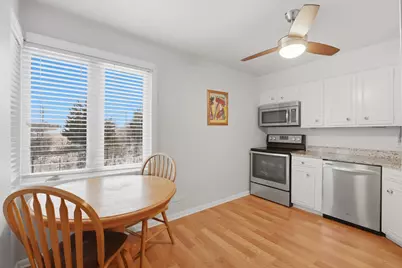 2046 Saint Johns Avenue #3E, Highland Park, IL 60035 - Photo 11