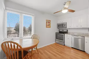 2046 St Johns Ave, Highland Park, IL 60035 - Photo 11