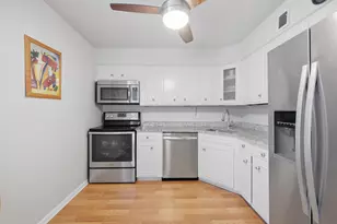 2046 St Johns Ave, Highland Park, IL 60035 - Photo 11