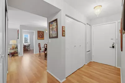 2046 Saint Johns Avenue #3E, Highland Park, IL 60035 - Photo 9