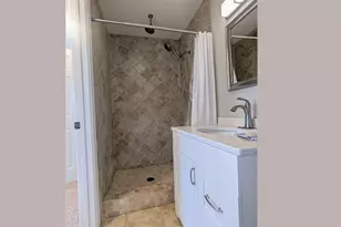 2404 Hawk Ln, Rolling Meadows, IL 60008 - Photo 9