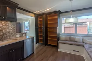 2404 Hawk Ln, Rolling Meadows, IL 60008 - Photo 7