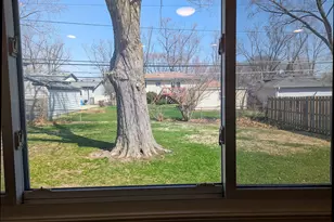 2404 Hawk Ln, Rolling Meadows, IL 60008 - Photo 11