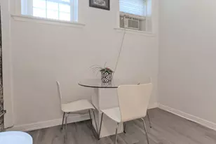 4312 N Clarendon Ave, Chicago, IL 60613 - Photo 11