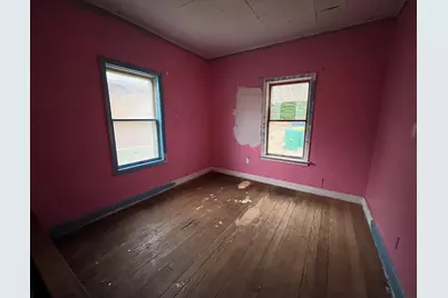 1301 E Jackson Street, Joliet, IL 60432 - Photo 5