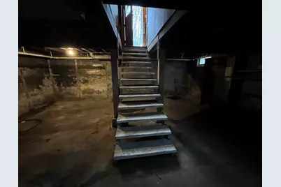 1301 E Jackson Street, Joliet, IL 60432 - Photo 9