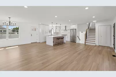 8135 W Rascher Avenue, Chicago, IL 60656 - Photo 9