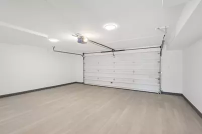 8135 W Rascher Avenue, Chicago, IL 60656 - Photo 39